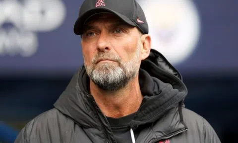 Đại chiến chung kết Carabao với Chelsea, Liverpool đón tin không thể buồn hơn