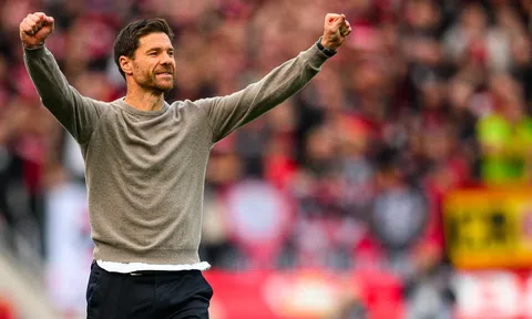 Alonso đạt thỏa thuận rời Leverkusen