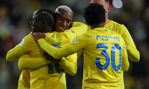 Thiếu vắng Ronaldo, Al Nassr bị đội cuối bảng cầm hòa trong trận cầu 8 bàn