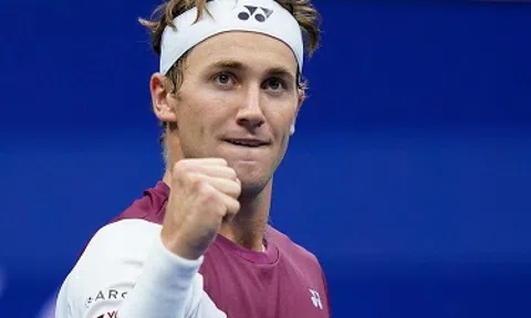 Kết quả tennis 1/3: Cuộc đọ sức của các tay vợt trẻ