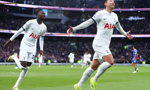 Ngược dòng ngoạn mục, Tottenham áp sát top 4 Ngoại hạng Anh