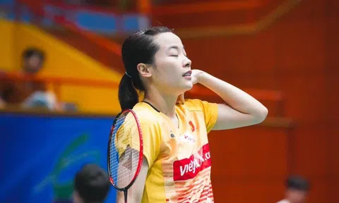 Nguyễn Thùy Linh lại cô đơn ở sự kiện quan trọng bậc nhất sự nghiệp