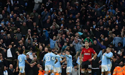 Man City lội ngược dòng thành công trước Man United trong trận derby Manchester thứ 192