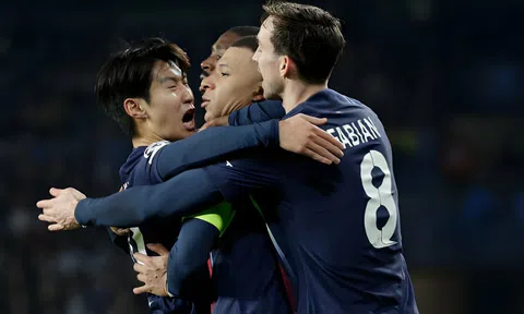 Mbappe tỏa sáng, PSG xuất sắc giành vé vào tứ kết Champions League