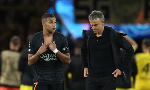 Luis Enrique 'quay ngoắt 180 độ' với Mbappe sau khi tỏa sáng tại C1