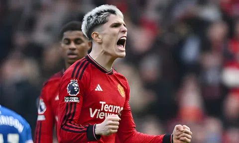 MU đánh bại Everton: Thắng nhờ sự vụng về, đẳng cấp sao trẻ