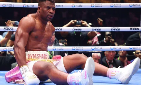 Francis Ngannou thừa nhận sự thật sau thất bại cay đắng