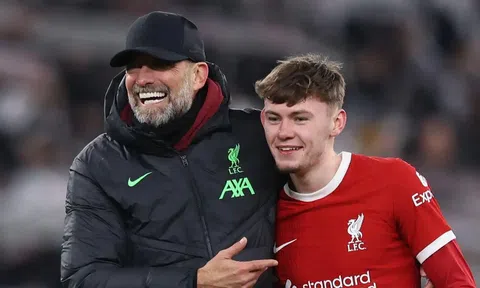 Klopp ca ngợi các cầu thủ trẻ sau chiến thắng tại Europa League