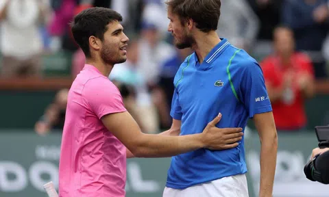 Trực tiếp tennis Carlos Alcaraz vs Daniil Medvedev, 4h00 ngày 18/3