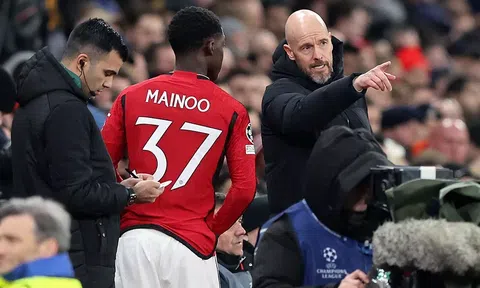 Erik ten Hag khai sáng cho sao trẻ Man Utd