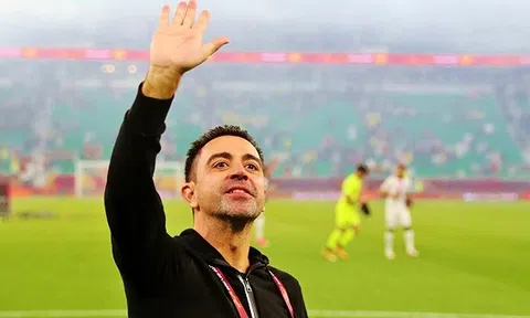 Góc quay xe: Xavi có thể vẫn tiếp tục đảm nhiệm chức vụ HLV Barca mùa giải tới