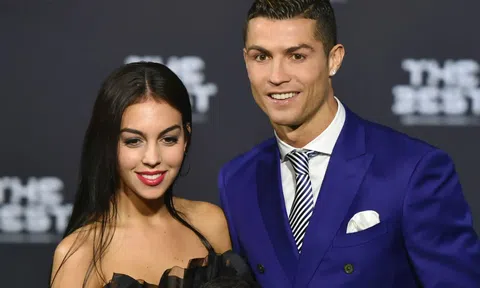 Bạn gái Ronaldo khiến CĐM choáng ngợp với loạt ảnh "hút hồn"