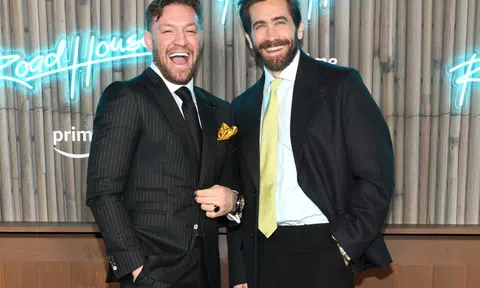 Conor McGregor đấm thẳng mặt tài tử Hollywood
