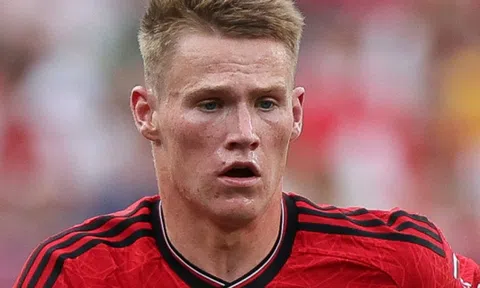 McTominay nguy cơ bay hơn 31 tỷ Đồng vì bà xã tương lai