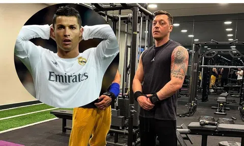 Mesut Ozil "lột xác" khiến Ronaldo bất ngờ