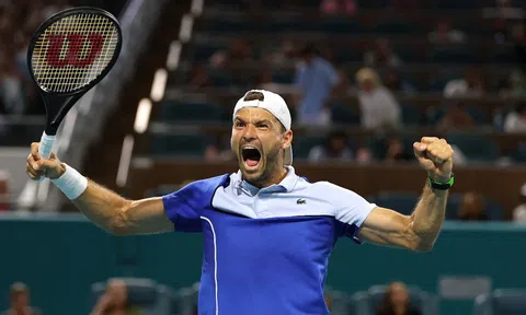 Kết quả tennis 29/3: 'Tiểu Federer' hạ đẹp Alcaraz, thẳng tiến bán kết Miami Open 2024