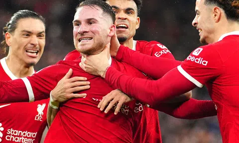 Mac Allister lập tức nhắc đến MU khi Liverpool đánh bại Sheffield