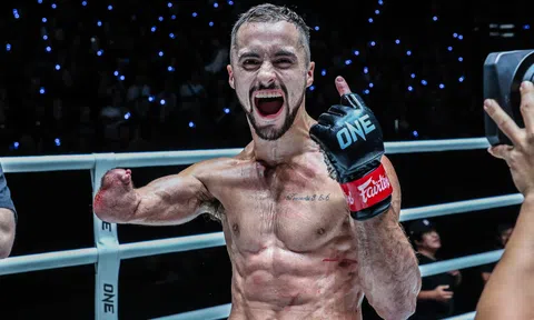 ONE Friday Fights 58: Võ sĩ 1 tay gây sốc, nhà cựu vô địch Muay Thái trở lại ấn tượng