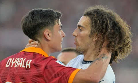 Paulo Dybala khiêu khích cực căng ở cuộc chiến thành Rome