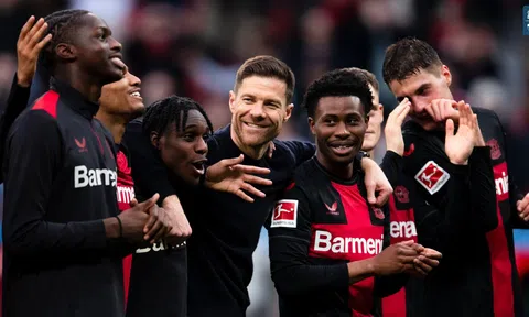 Xabi Alonso và các học trò đang tiến gần đến chiếc cúp Bundesliga hơn bao giờ hết