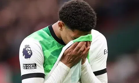 Van Dijk nói thẳng về sai lầm trong bàn thua đầu của Liverpool