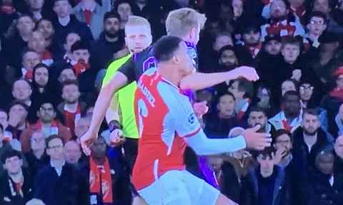 Fan Arsenal bất bình, kể toàn bộ trò xấu của Harry Kane