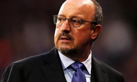 Rafa Benitez chỉ thẳng đội có lợi thế lớn nhất vô địch NHA