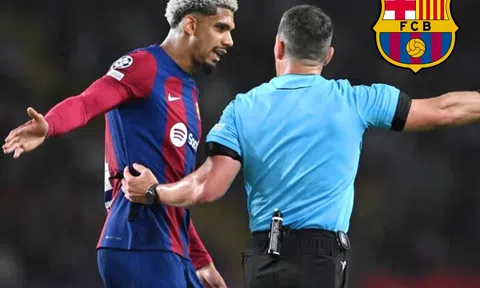 Barca bị loại khỏi 2 giải đấu sau trận thua PSG