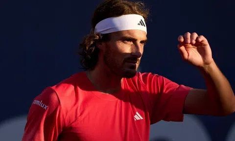 Lịch thi đấu tennis 20/4: Stefanos Tsitsipas đụng 'đàn em' Novak Djokovic