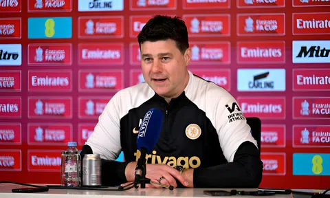Pochettino tiết lộ vật 'bất ly thân' của mình tại các đội bóng