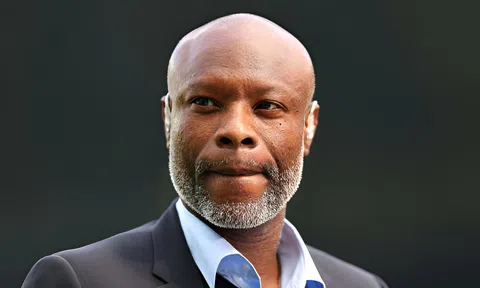 William Gallas: 'Saliba là một thảm họa của Arsenal'