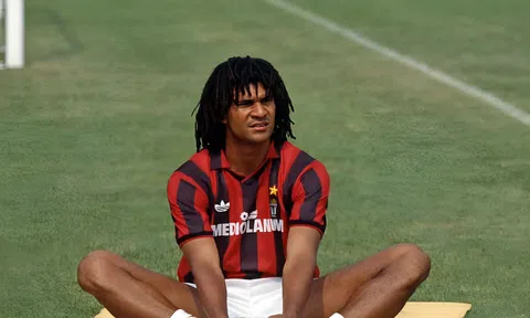 Ruud Gullit tuyên bố cứng trước trận derby Milan