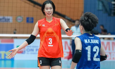 Trần Thị Thanh Thúy bị 'chê' lương quá cao?