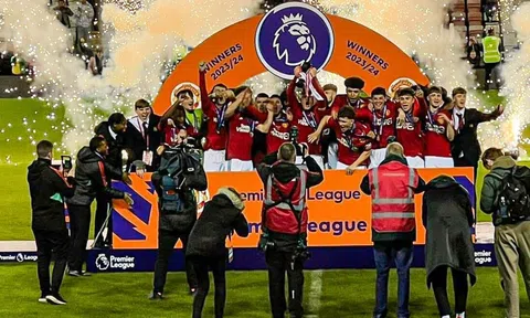 MU chính thức lên ngôi tại U18 Premier League Cup