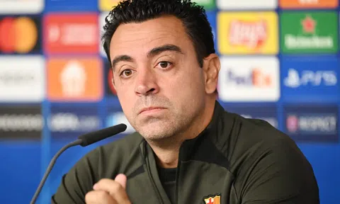 Xavi 'quay xe' ở lại Barca có thể khiến 30 lãnh đạo từ chức