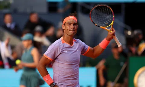 Vùi dập 'ông cháu' kém 21 tuổi ở Madrid Open, Rafael Nadal thừa nhận thẳng thắn một điều