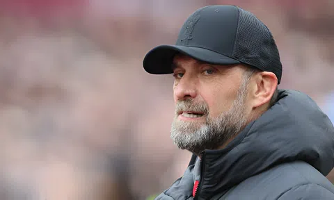 Klopp đưa ra lời khẳng định sau những tranh cãi với Salah