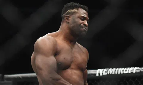 Con trai 15 tháng tuổi của Francis Ngannou qua đời 