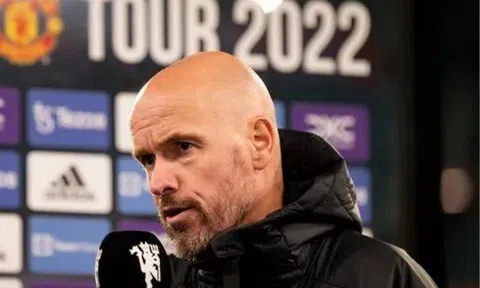 Ten Hag cập nhật chấn thương MU, tuyên bố mục tiêu chuyển nhượng