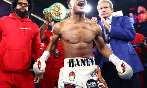Devin Haney thừa nhận bị áp đảo trước Ryan Garcia