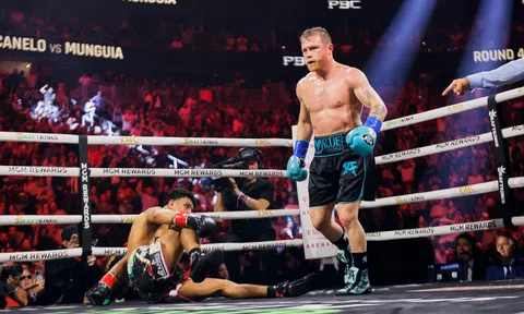 Đánh bại Jaime Munguia, Canelo Alvarez chứng minh anh vẫn là gương mặt của Boxing