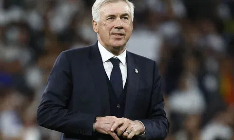 Real Madrid chính thức vô địch La Liga: Sự ngạo nghễ của Carletto