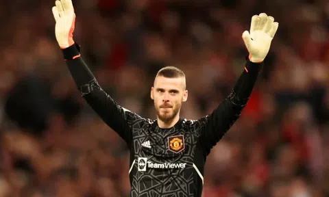 De Gea trở lại tập luyện trong màu áo MU