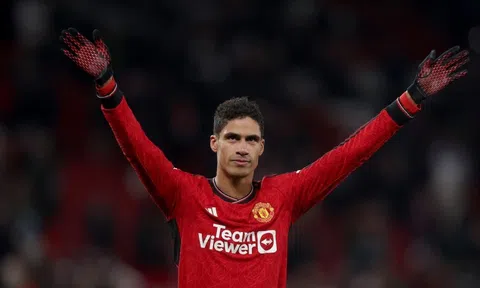 Chính thức: Varane tuyên bố chia tay MU