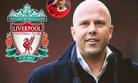 Fan Liver yêu cầu HLV Slot dạy ngay luật việt vị cho Nunez