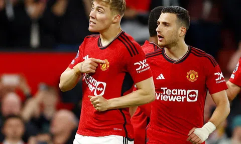 Điểm nhấn MU 3-2 Newcastle: Khi Ten Hag ‘đuổi’ các tiền vệ lên làm tiền đạo