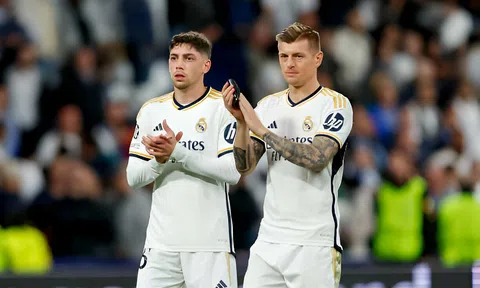 Đội trưởng tương lai của Real Madrid trải lòng về thần tượng Toni Kroos
