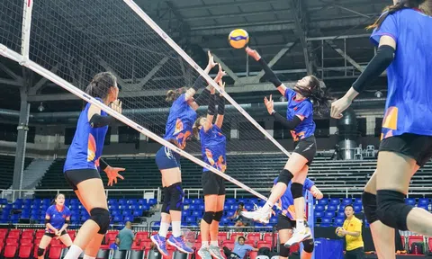 Bóng chuyền nữ Việt Nam cẩn trọng trước giờ G