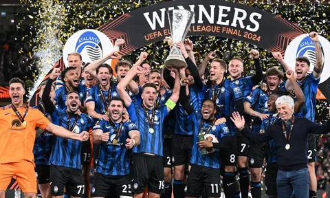 Lookman lập hattrick, Atalanta thắng dễ Leverkusen vô địch Europa League 2023/24