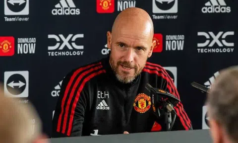 Ten Hag nói về tương lai tại MU sau trận chung kết FA CUP